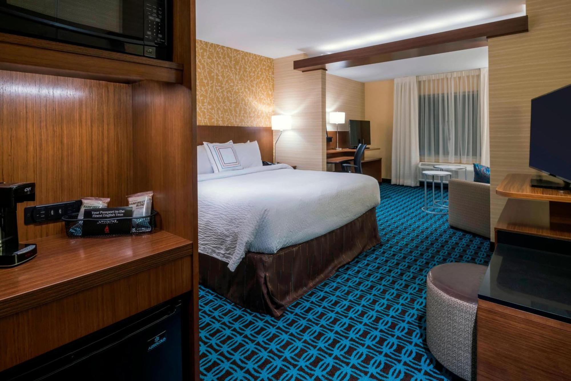 Fairfield Inn & Suites By Marriott Boston Marlborough/Apex Center Exteriör bild